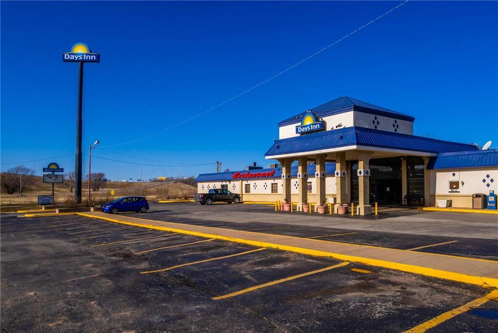 Days Inn By Wyndham Clinton Exterior foto